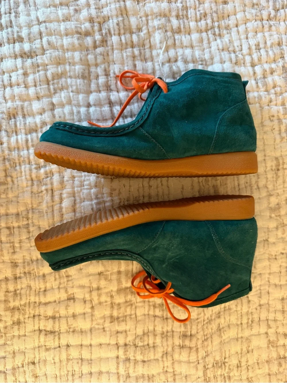Hush Puppies retro style
